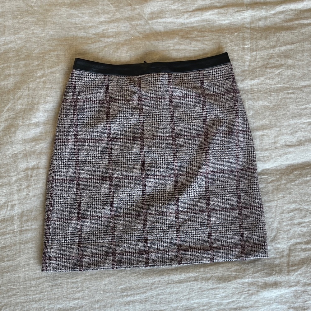 Ann Taylor Pencil Mini Skirt in Black and Burgundy